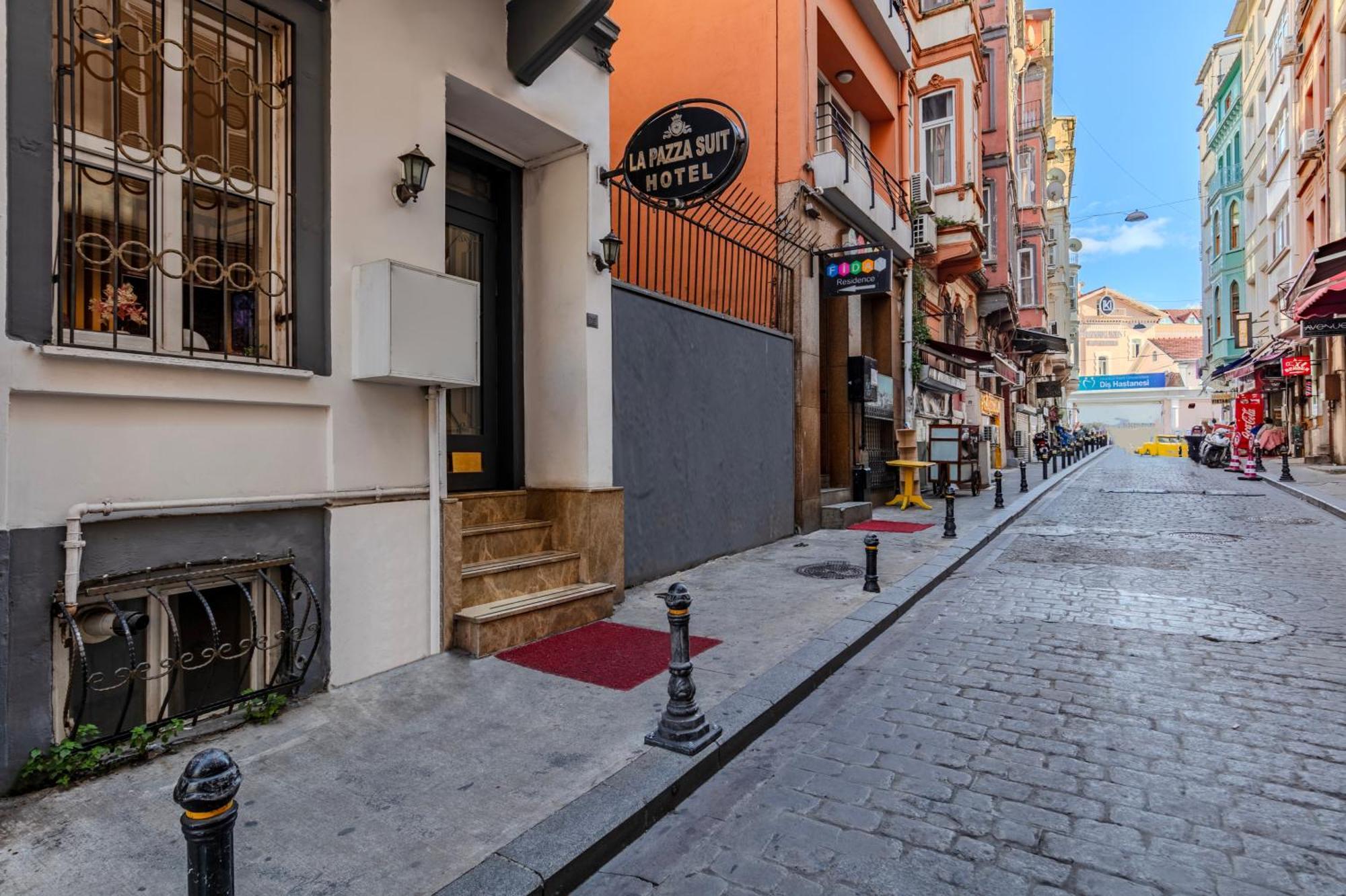 La Pazza Suites Istanbul Eksteriør billede
