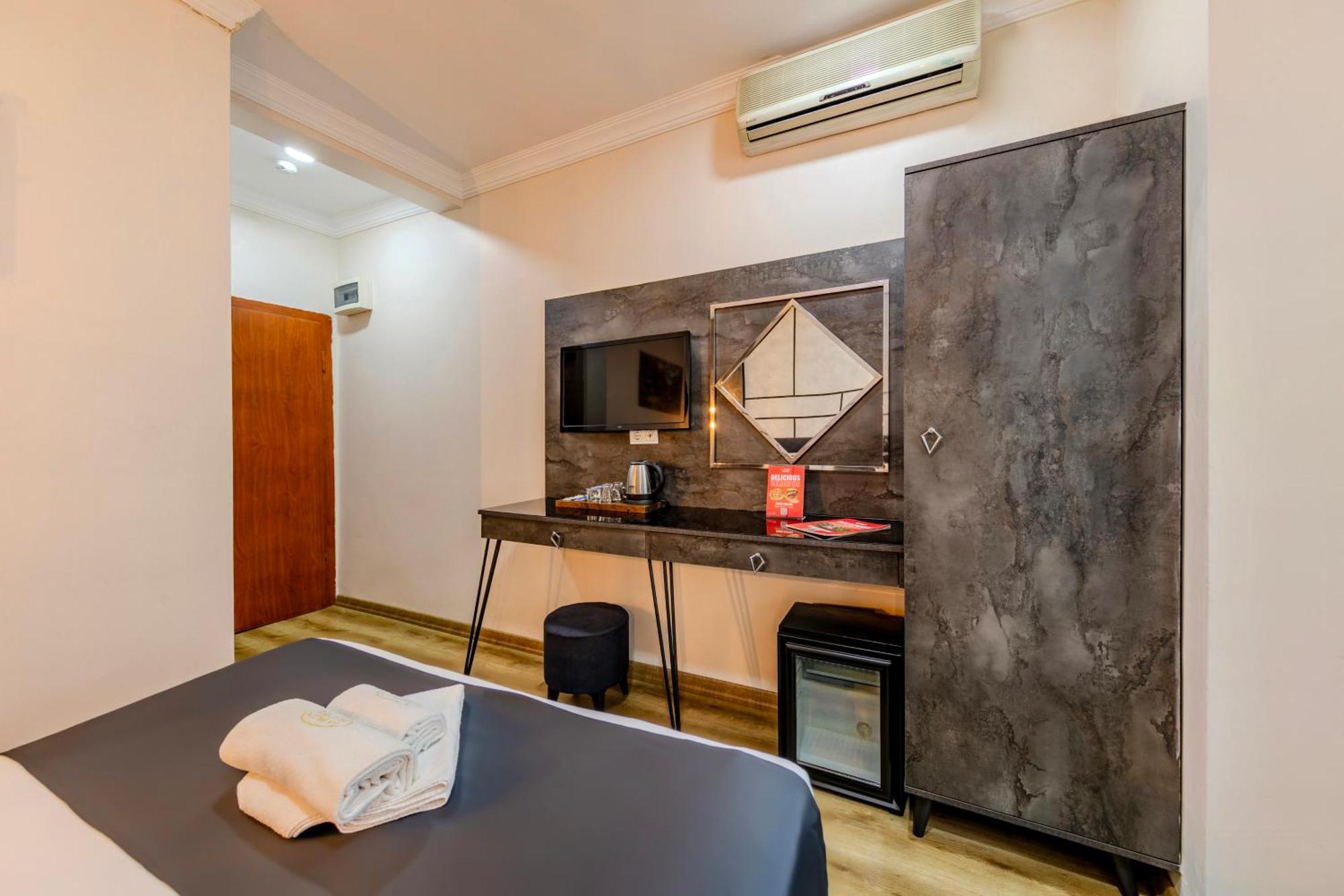 La Pazza Suites Istanbul Eksteriør billede