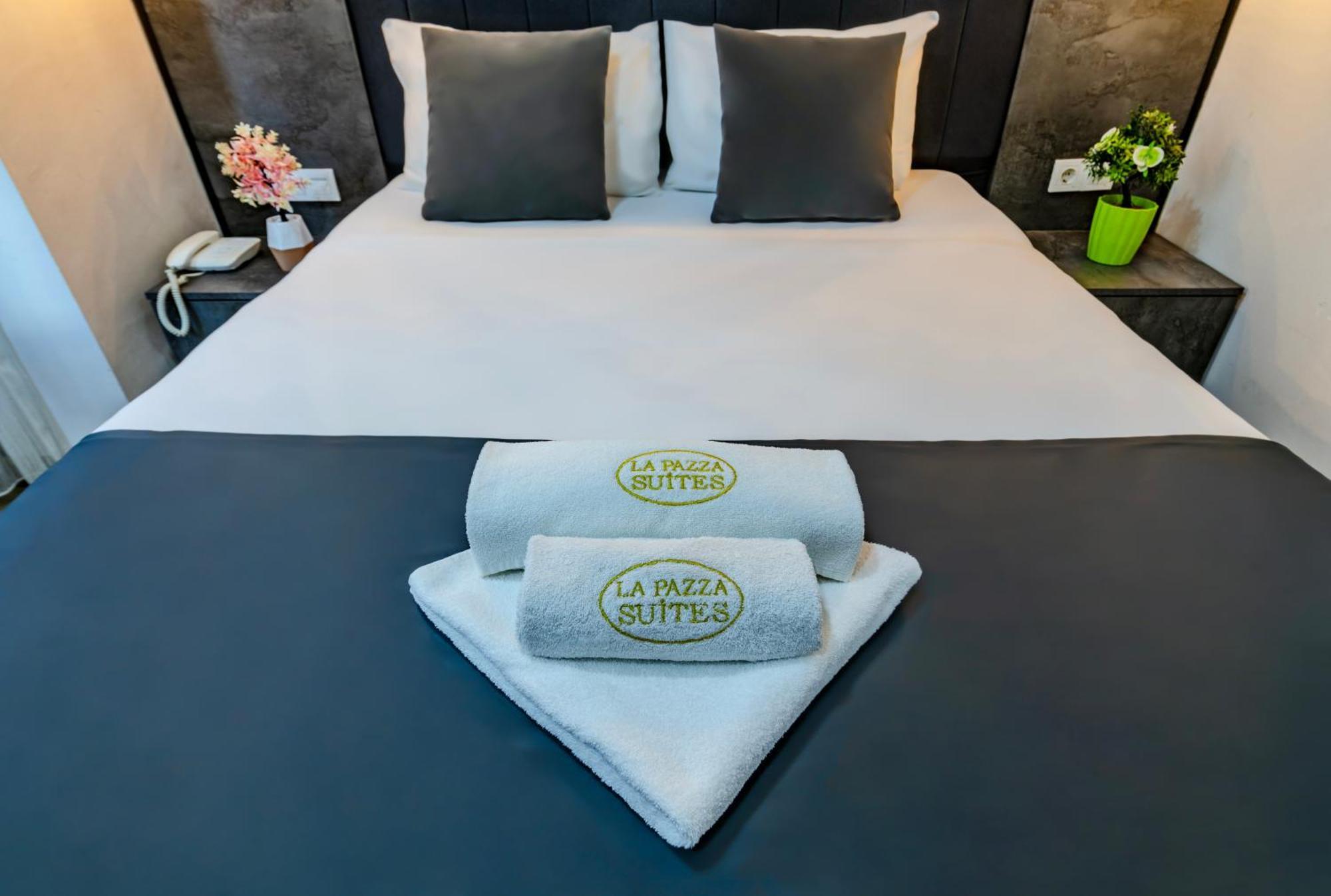 La Pazza Suites Istanbul Eksteriør billede