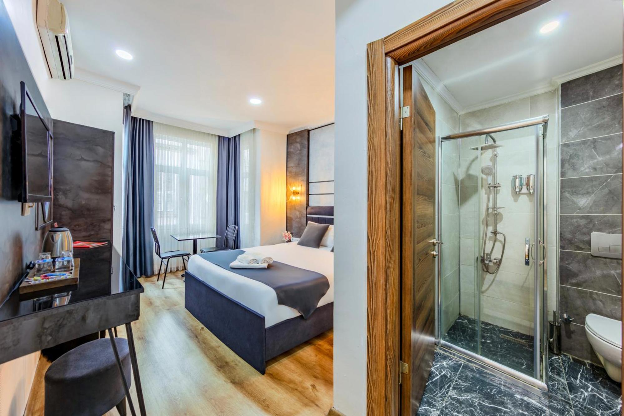 La Pazza Suites Istanbul Eksteriør billede