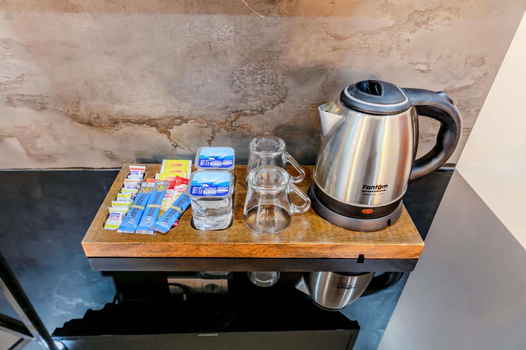La Pazza Suites Istanbul Eksteriør billede