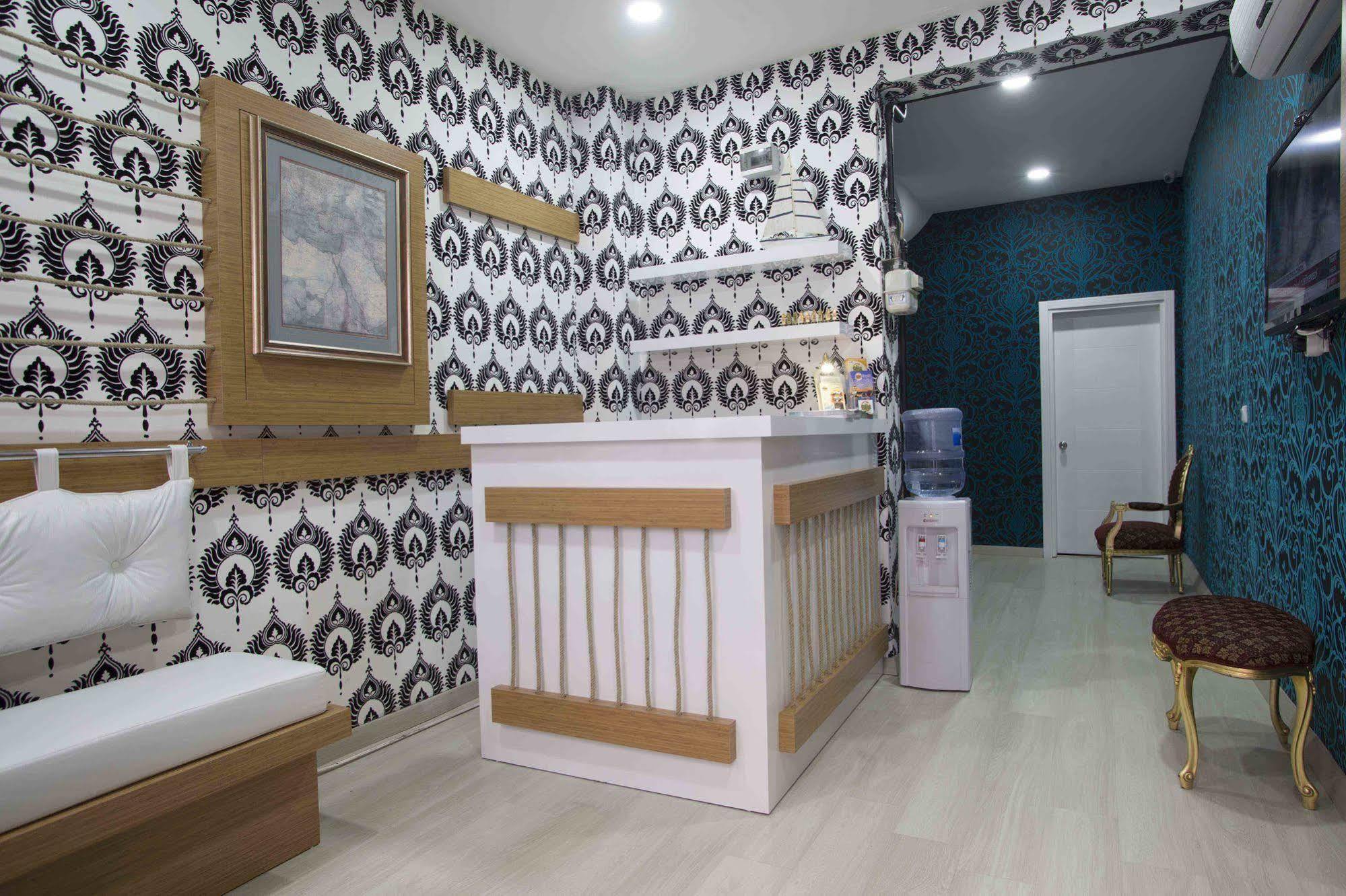 La Pazza Suites Istanbul Eksteriør billede